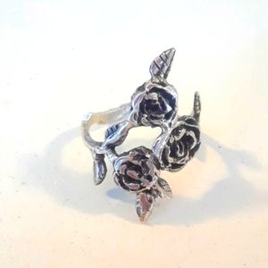 Sterling silver rose ring